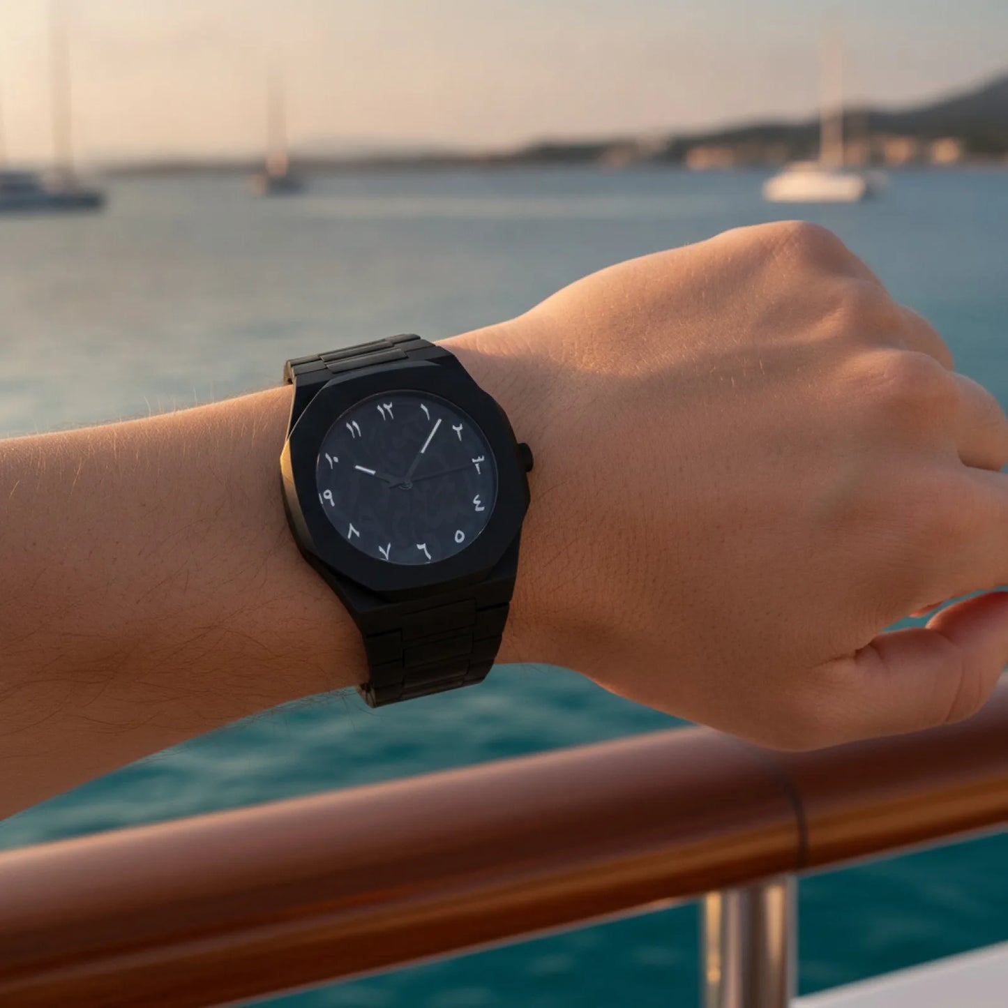 Montre Élégante Cadran Arabe Noir